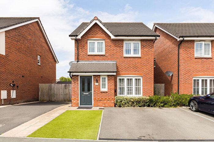 3 Bedroom Detached House For Sale In Grayling Avenue, Ellesmere Port, CH66