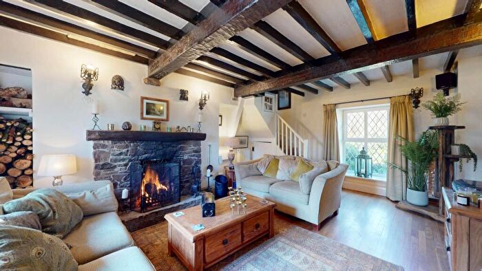 4 Bedroom Semi Detached House For Sale In Tafarn-Y-Gelyn, Llanferres, Mold, CH7