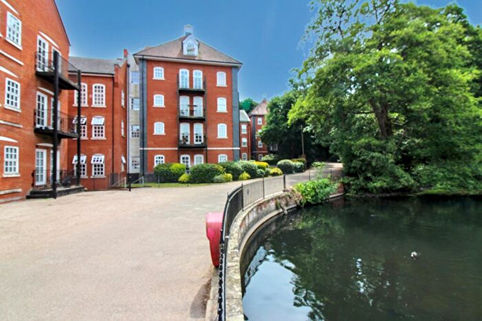 2 Bedroom Apartment To Rent In Albany Gardens, Colchester, CO2