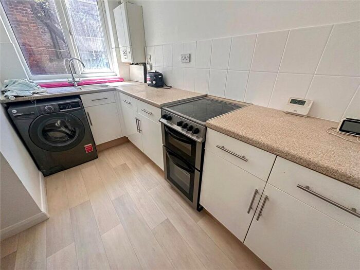 1 Bedroom Flat To Rent In Waterside Road, Barton-upon-humber, DN18