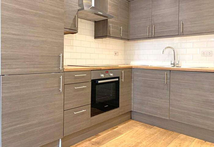 1 Bedroom Flat To Rent In Holloway Road, Holloway, N7