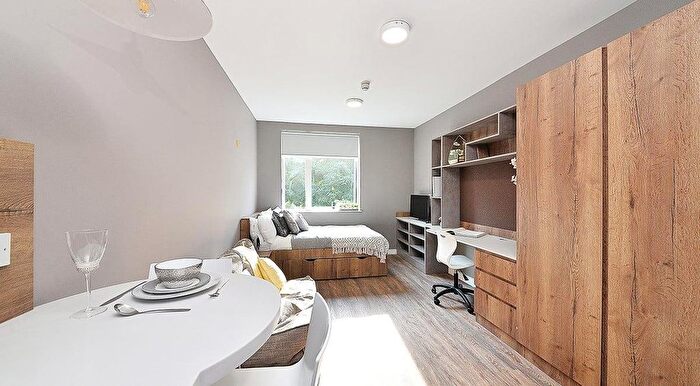 Studio To Rent In Bristol Road, Selly Oak, Birmingham, B29