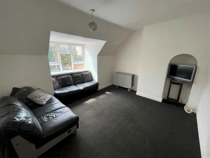 2 Bedroom Flat To Rent In Coventry Road, Sheldon, Birmingham, B26