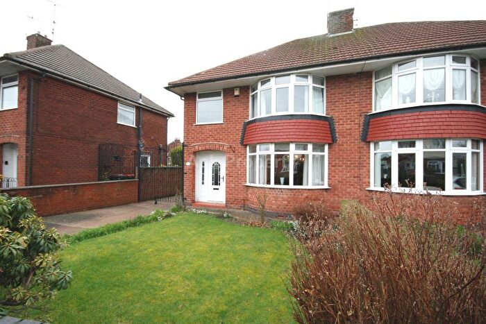 3 Bedroom Semi-Detached House To Rent In Bingham Avenue, Skegby, NG17
