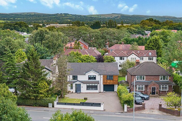 5 Bedroom Detached House For Sale In Chester Road, Poynton, SK12