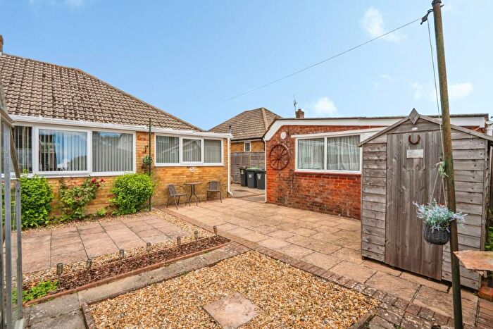2 Bedroom Semi-Detached House For Sale In Hawkewood Avenue, Waterlooville, Hampshire, PO7