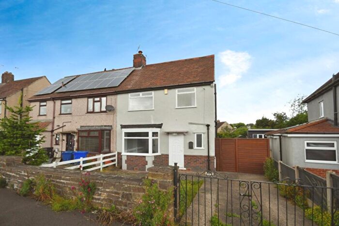3 Bedroom Semi-Detached House For Sale In Newbold Back Lane, Brockwell, Chesterfield, S40
