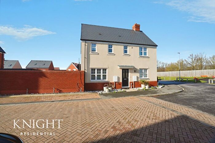 3 Bedroom Detached House For Sale In Aardvark Drive, Stanway, Colchester, CO3