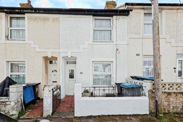 3 Bedroom House To Rent In Lowther Road, Dover, CT17