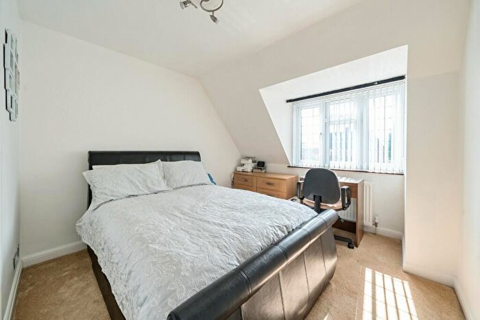 4 Bedroom Detached House For Sale In Burnham Lane, Burnham, SL1
