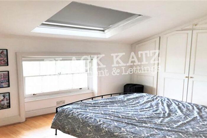 2 Bedroom Flat To Rent In College Crescent, Swiss Cottage, NW3