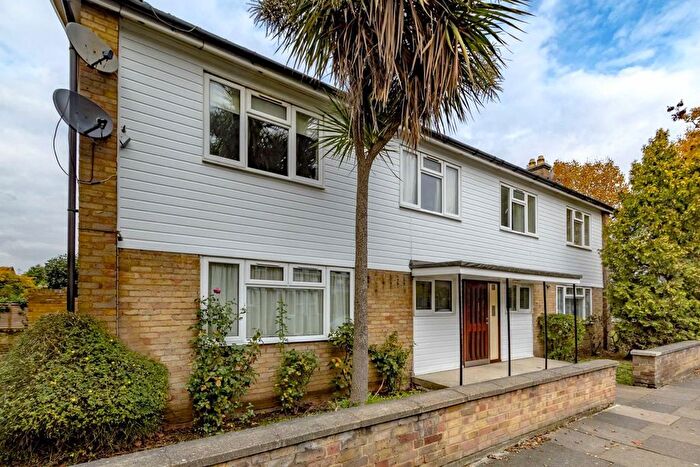 1 Bedroom Flat To Rent In Gordon Road, London, W4