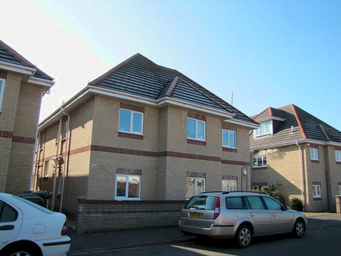 1 Bedroom Flat To Rent In Woodside Road, Southbourne, Bournemouth, BH5