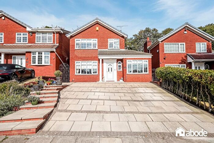 4 Bedroom Detached House For Sale In Kenilworth Way, Woolton, Liverpool, L25