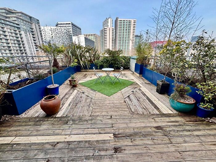 3 Bedroom Apartment For Sale In Wharfside Street, Birmingham, B1