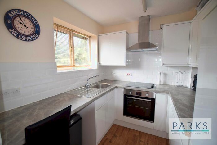1 Bedroom Flat To Rent In Tongdean Lane, Brighton, BN1