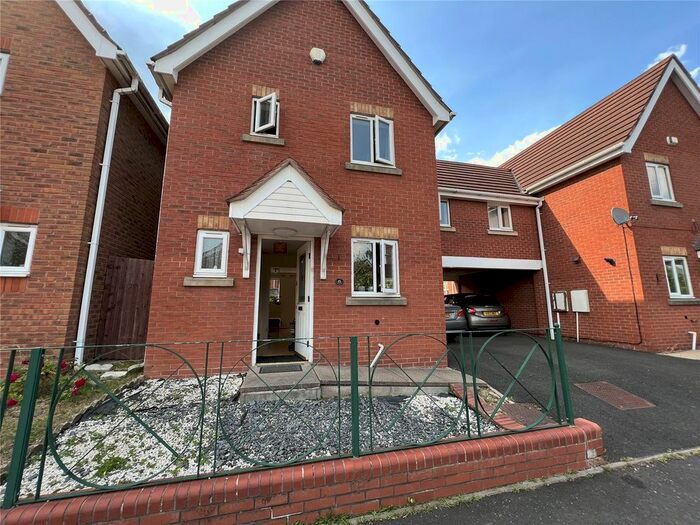 3 Bedroom Semi-Detached House To Rent In Barbel Drive, Wolverhampton, West Midlands, WV10
