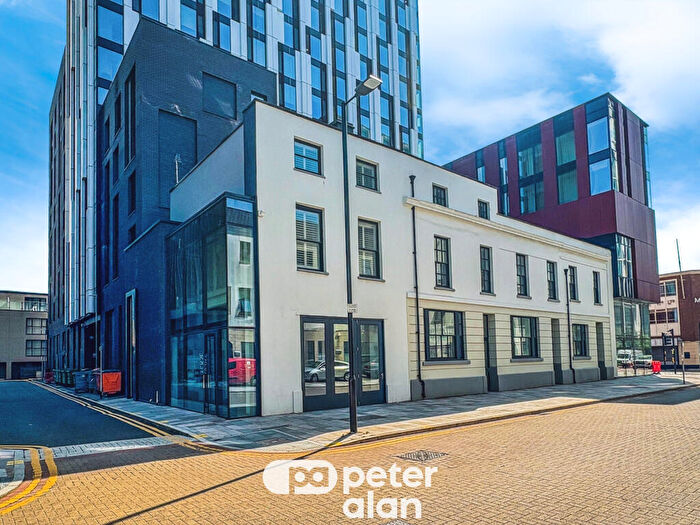 2 Bedroom Duplex To Rent In Wesley Lane, Cardiff City Centre, Cardiff, CF10