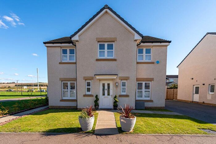 4 Bedroom Detached House For Sale In Cowpits Avenue, Whitecraig, Musselburgh, EH21