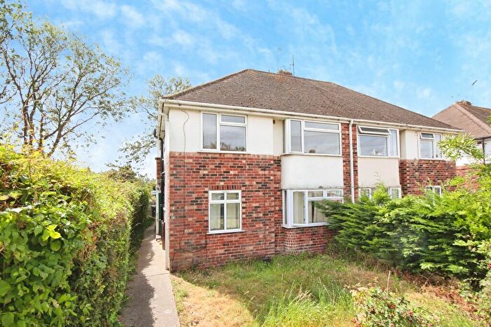 2 Bedroom Apartment For Sale In Glenwood Grove, Lincoln, LN6