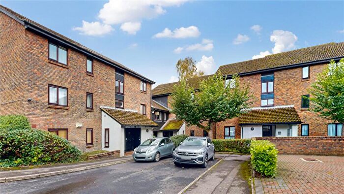1 Bedroom Apartment To Rent In Talman Grove, Stanmore, HA7