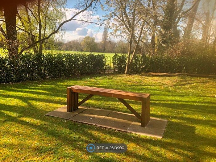 2 Bedroom Flat To Rent In Napier Road, Reading, RG1