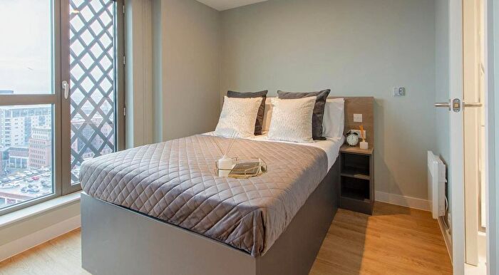 1 Bedroom Flat To Rent In Belgrave Street, Leeds, LS2