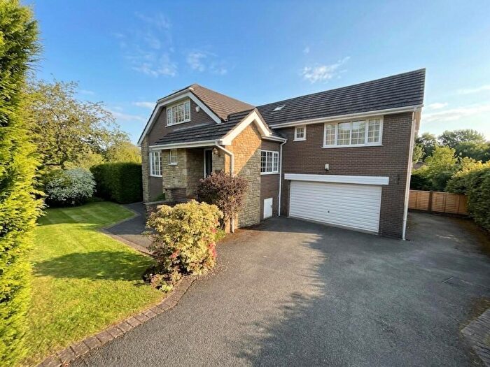 4 Bedroom Detached House For Sale In Meadway, Prestbury, Macclesfield, SK10
