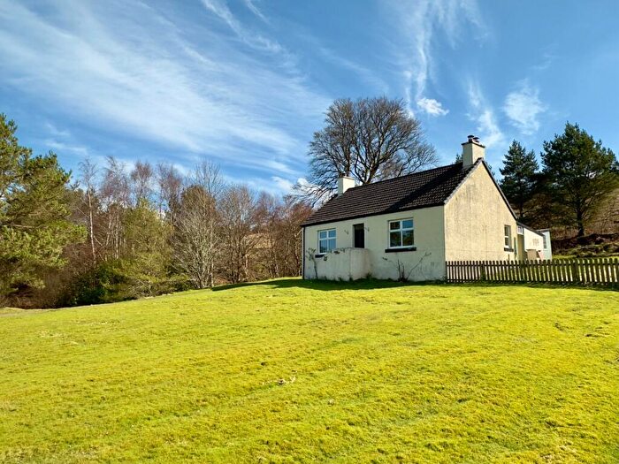 2 Bedroom Cottage To Rent In Ardchyline Estate, St Catherine's, Cairndow, PA25