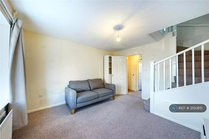 2 Bedroom End Of Terrace House To Rent In Reynolds Close, St. Ives, PE27