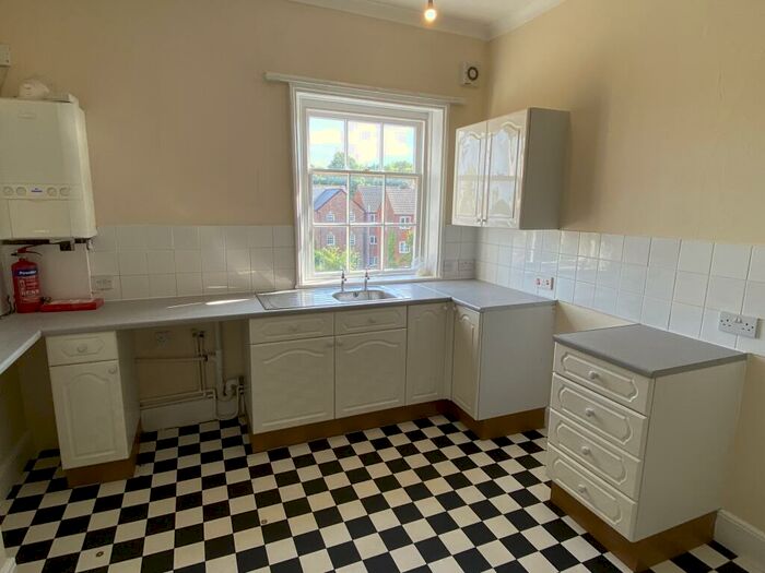 2 Bedroom Apartment To Rent In Bennetthorpe, Doncaster, DN2