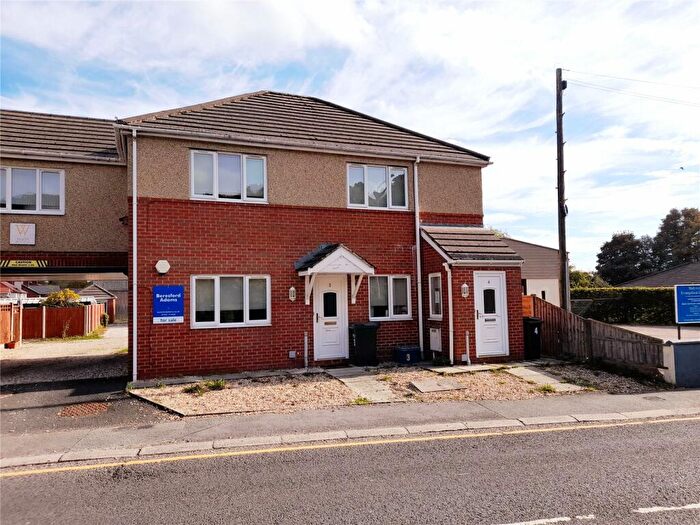 2 Bedroom Flat For Sale In Jenard Court, Holywell, Flintshire, CH8