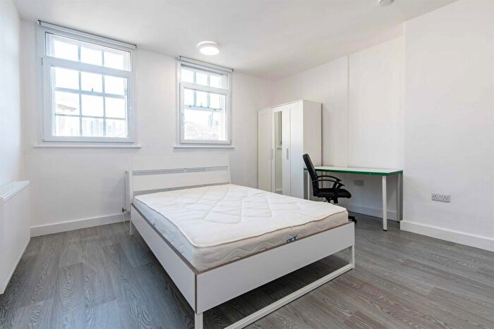 5 Bedroom Apartment To Rent In - Poultry Arcade, Nottingham, NG1