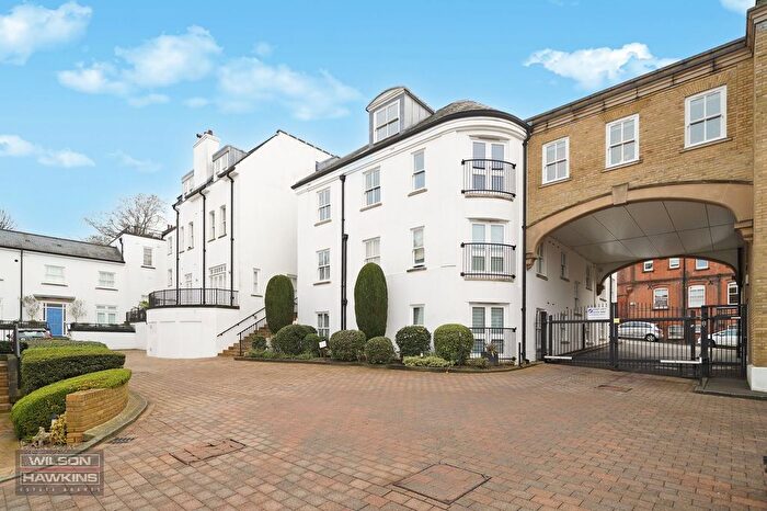 2 Bedroom Flat For Sale In King Henry Mews, Harrow On The Hill, HA2
