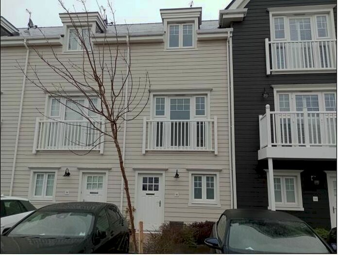 4 Bedroom Flat To Rent In Reading, Berkshire, RG2