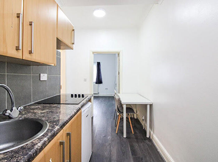 1 Bedroom Flat To Rent In Howard Road, Southampton, SO15