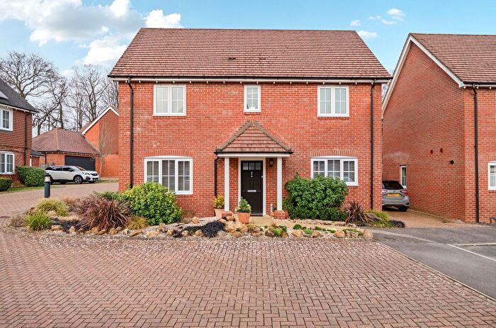 4 Bedroom Detached House For Sale In Oddstones, Pulborough, RH20