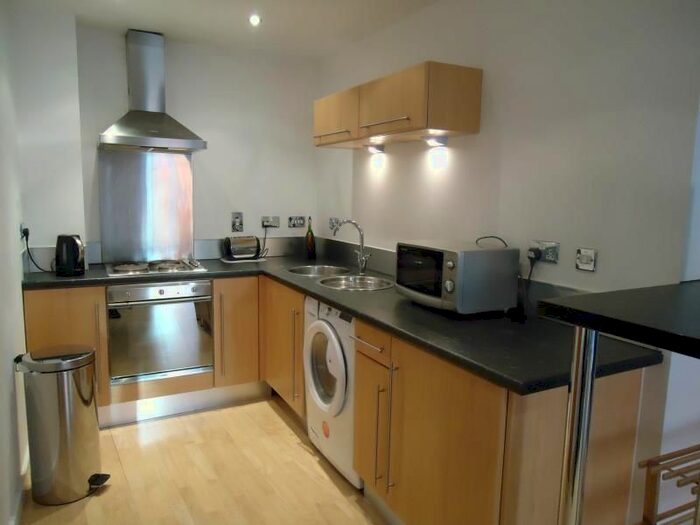 1 Bedroom Flat To Rent In Westray, Gotts Road, LS12