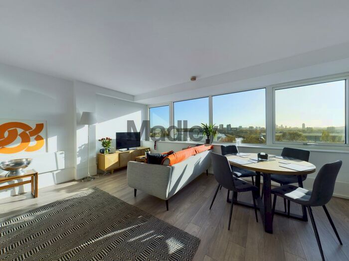 2 Bedroom Flat To Rent In George Beard Road, London, SE8