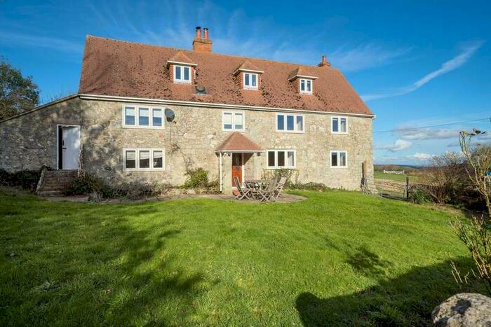 5 Bedroom House To Rent In Ventnor, Isle Of Wight, PO38