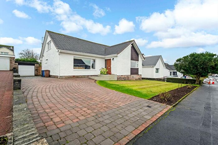 4 Bedroom Detached House For Sale In Churchill Road, Kilmacolm, PA13