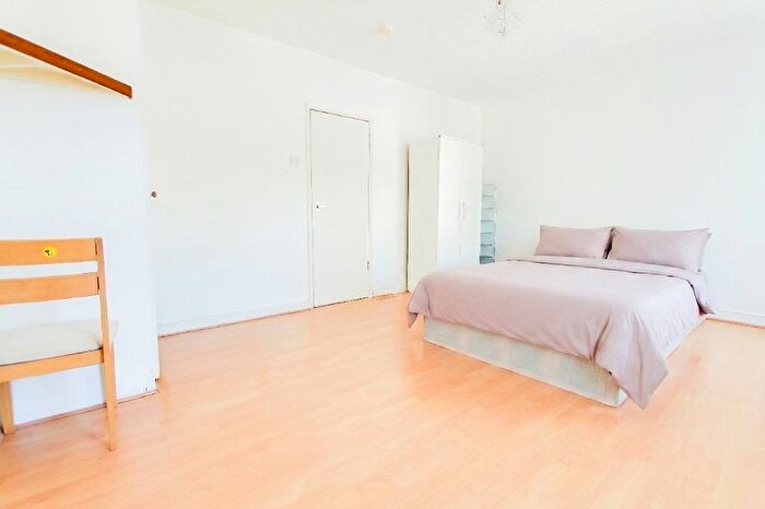 1 Bedroom Studio To Rent In Neville Road, Croydon, CR0