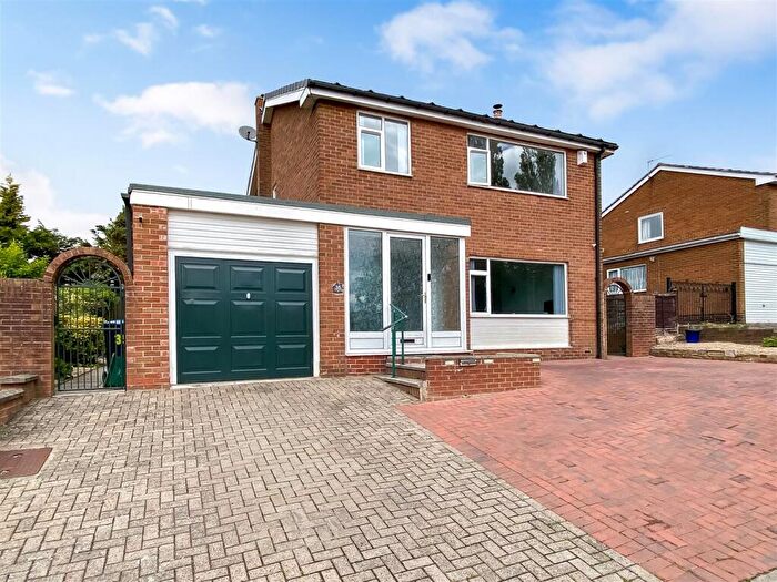 3 Bedroom Detached House For Sale In Westmorland Way, Newton Aycliffe, DL5