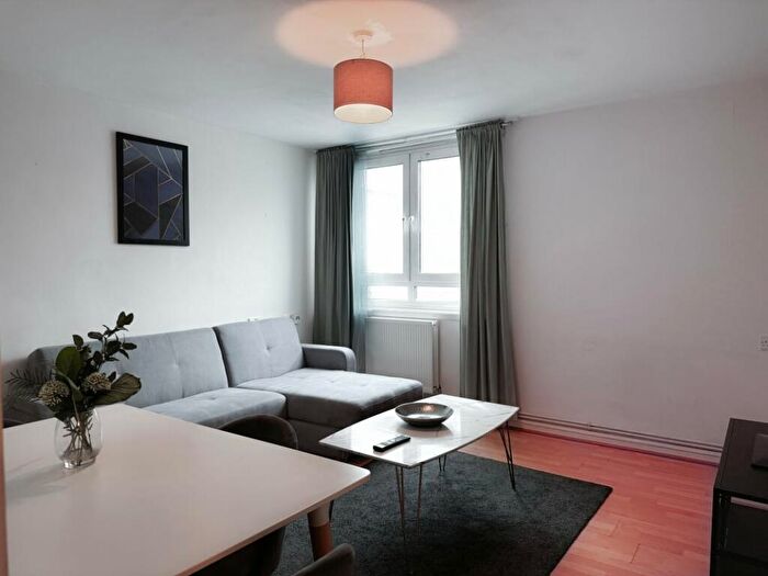 1 Bedroom Flat To Rent In Elkington Point, Lollard Street, London, SE11