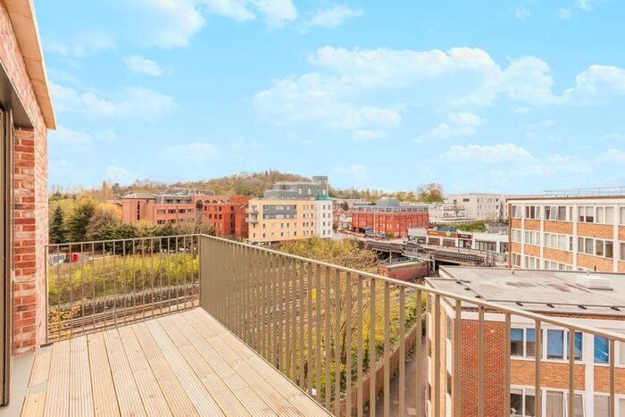 3 Bedroom Flat To Rent In Gayton Road, Harrow, HA1