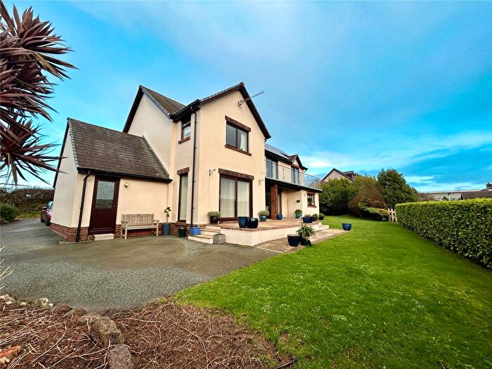 4 Bedroom Detached House For Sale In Barnlake Point, Burton, Milford Haven, Pembrokeshire, SA73