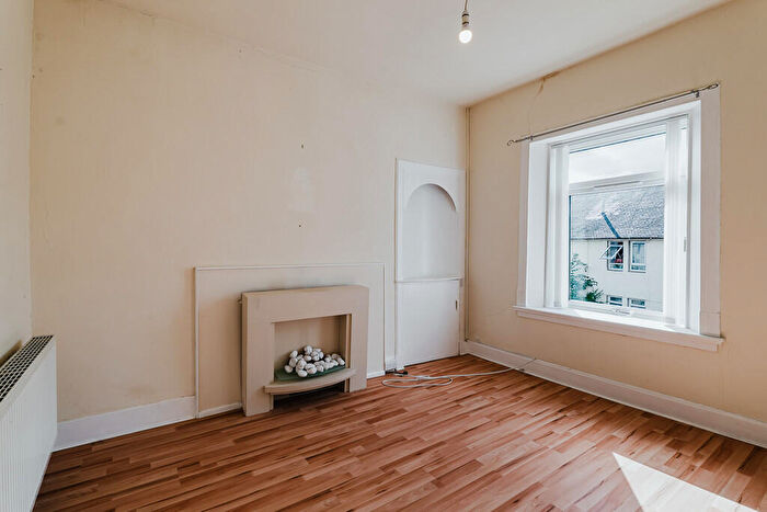 1 Bedroom Flat To Rent In King St Newmilns, KA16