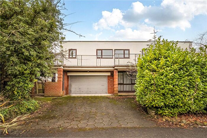 4 Bedroom Detached House For Sale In Old Mains Lane, Poulton-le-Fylde, Lancashire, FY6