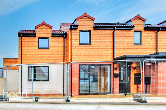 2 Bedroom Semi-Detached House To Rent In Station Road, Weston-super-Mare, BS22