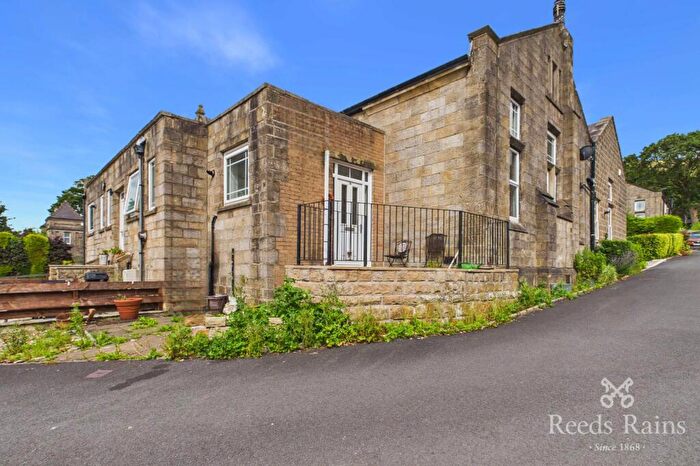 4 Bedroom Semi-Detached House For Sale In Stoodley Grange, Stoodley, Todmorden, OL14